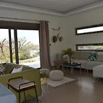 Home21 *