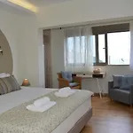 Home21 *