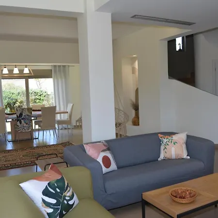Villa Home21 Asgourou